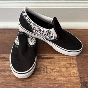 Vans Black and White Boys Canvas Slip-Ons  Shoes US 3 Eu 34
